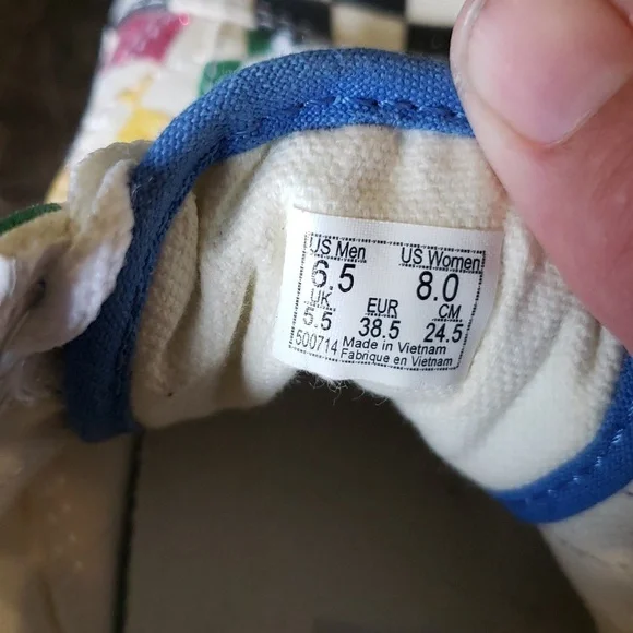 Worn once Vans Glitter Check Old Skool sneakers size 6.5. - Picture 5 of 8